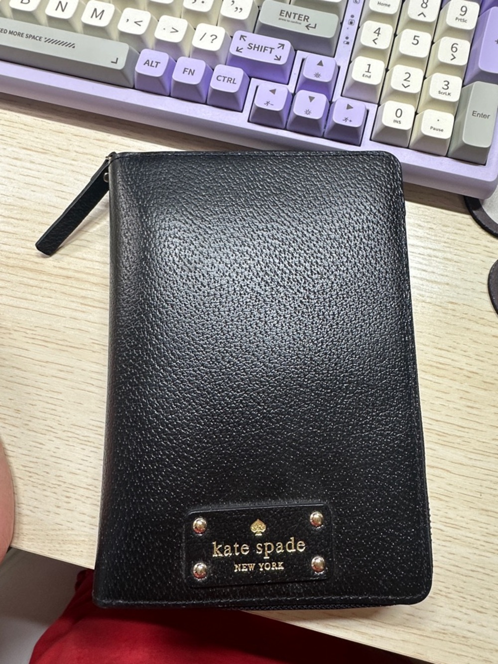 kate spade Black Pebbled Leather Zip Wallet style planner holder with Gold Logo